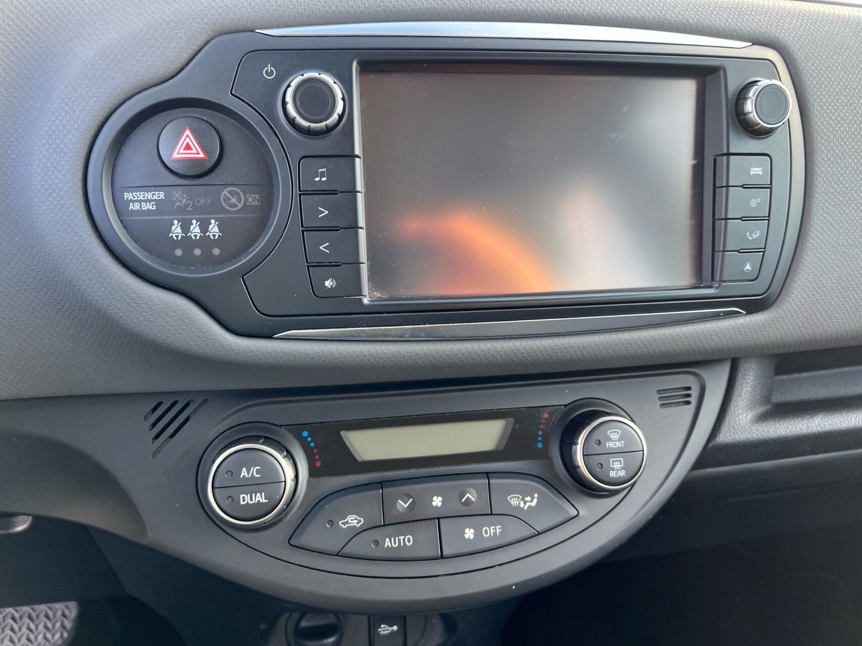 undefined Toyota Yaris fra 2016