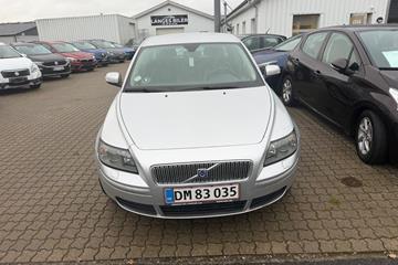 Volvo V50 2,4 Momentum aut.