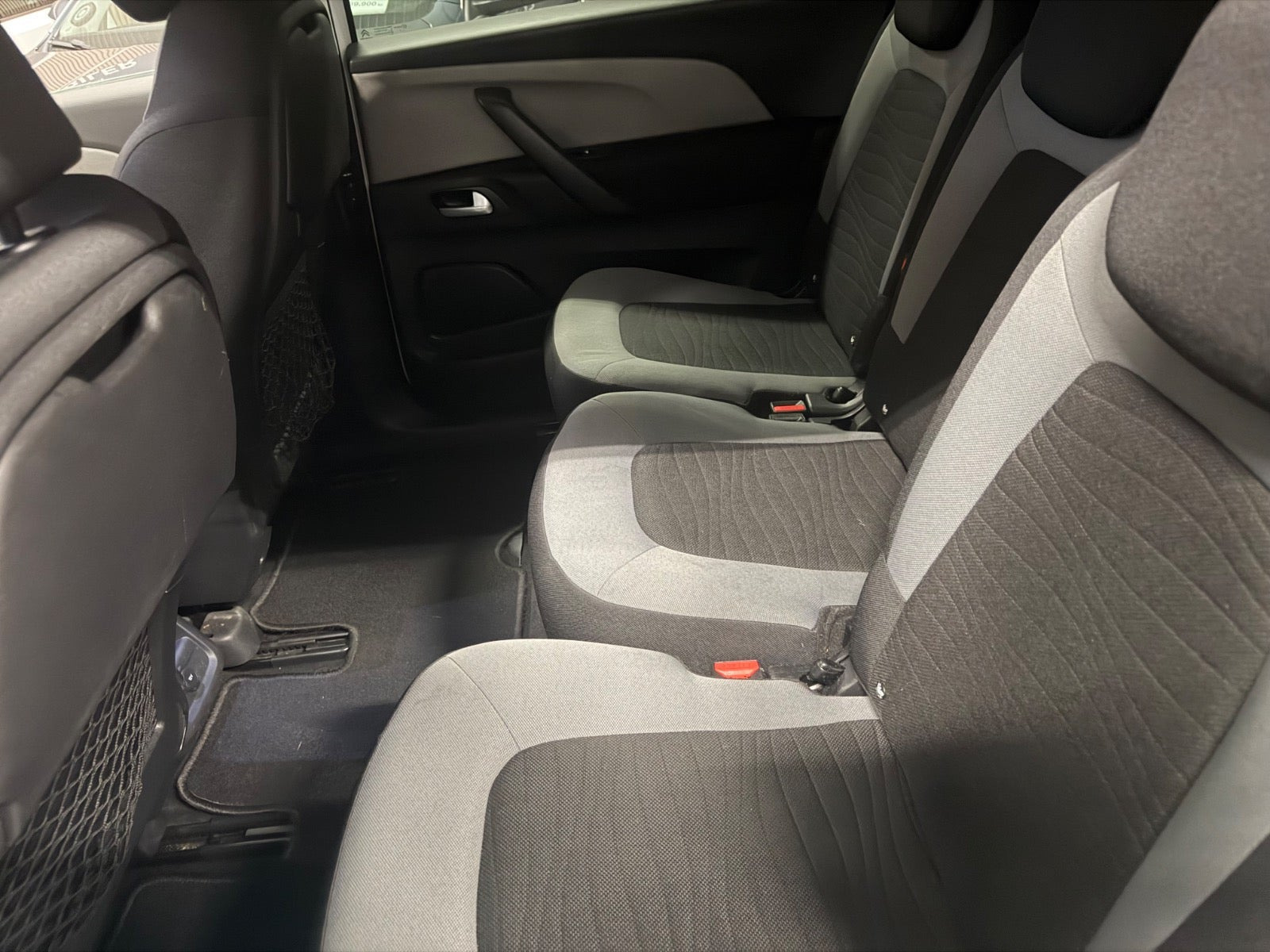 Hvid Citroën Grand C4 Picasso fra 2015