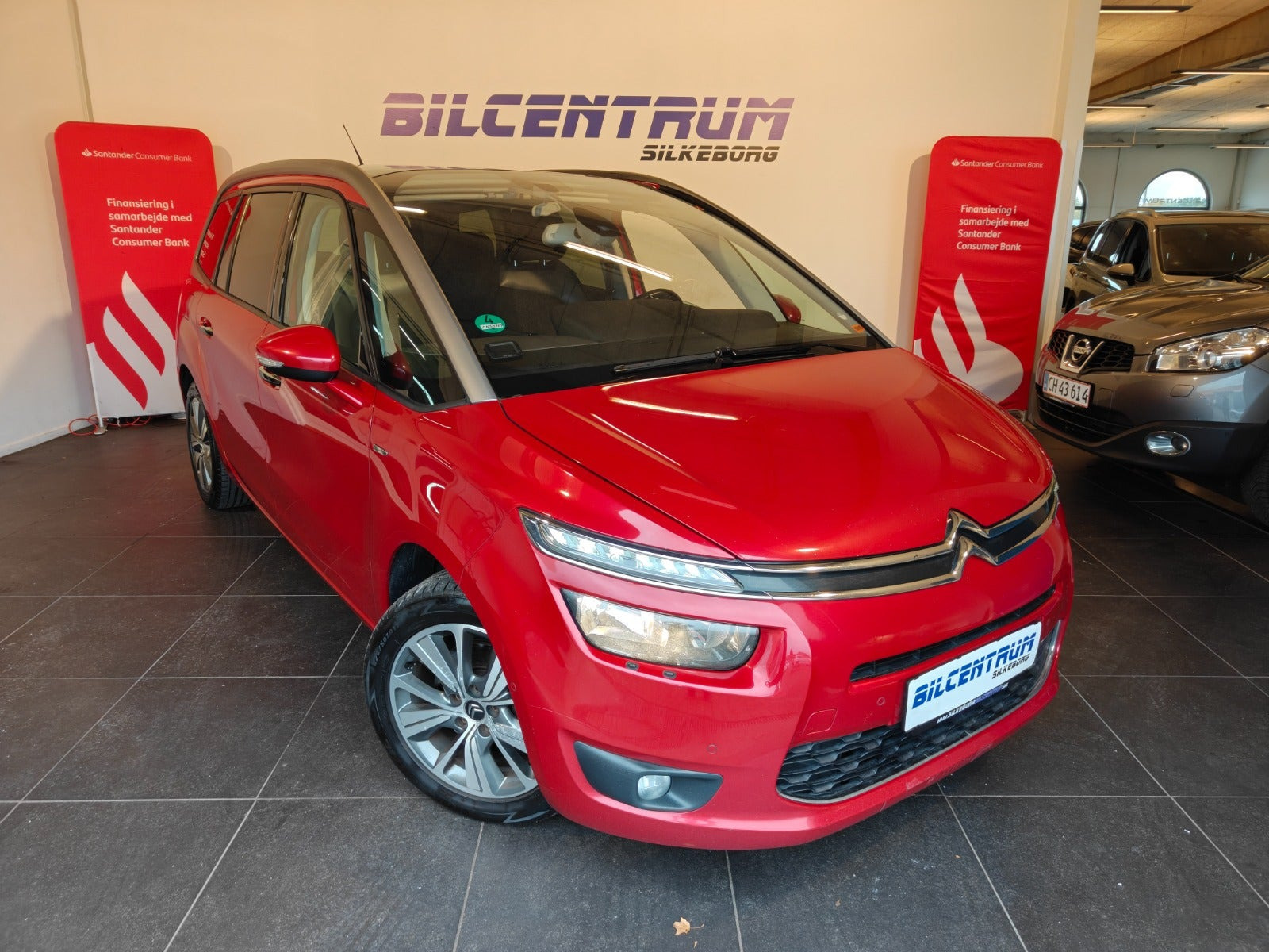 Rød Citroën Grand C4 Picasso fra 2016