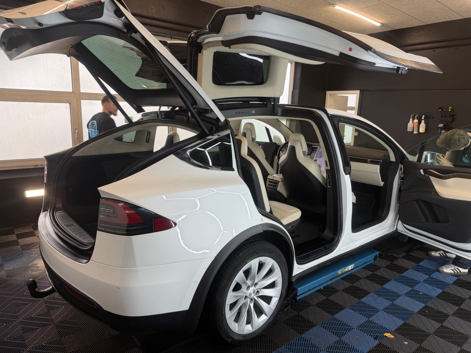 Tesla Model X 75D 7prs