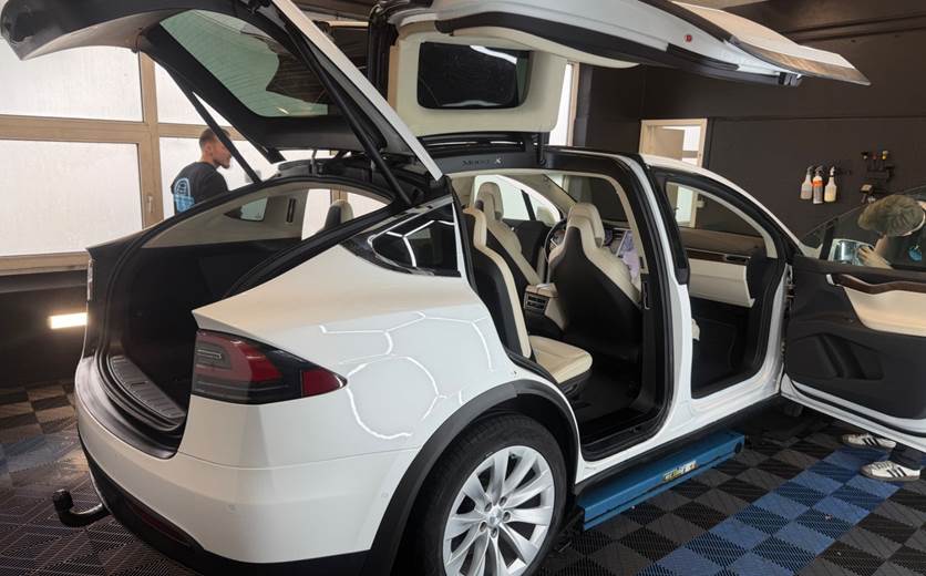 Tesla Model X 75D 7prs