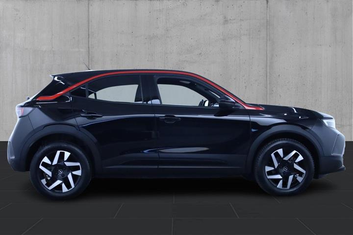 Sort Opel Mokka-e fra 2022