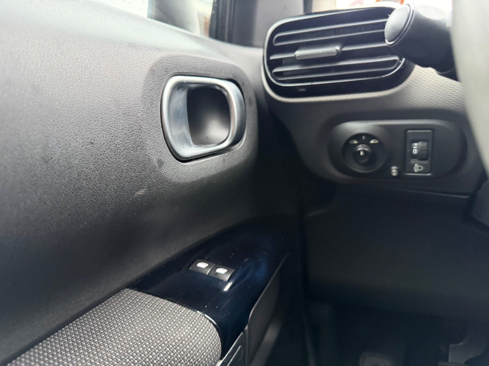 Grøn Citroën C4 Cactus fra 2014