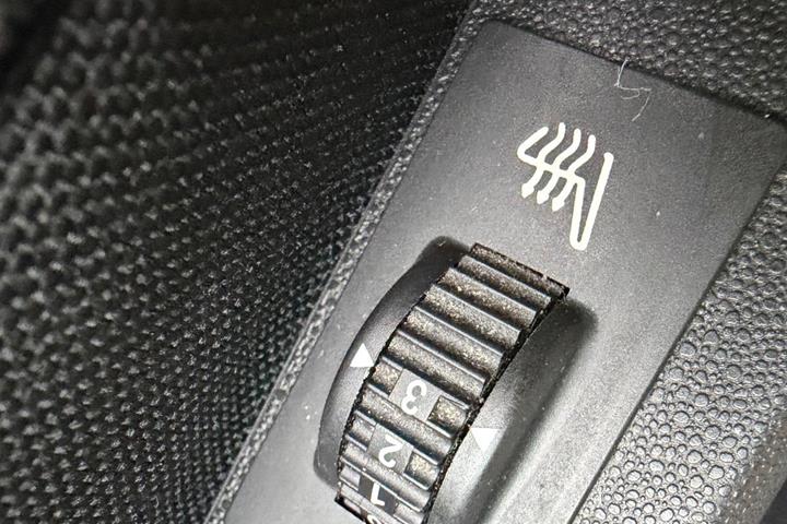Grøn Citroën C4 Cactus fra 2014