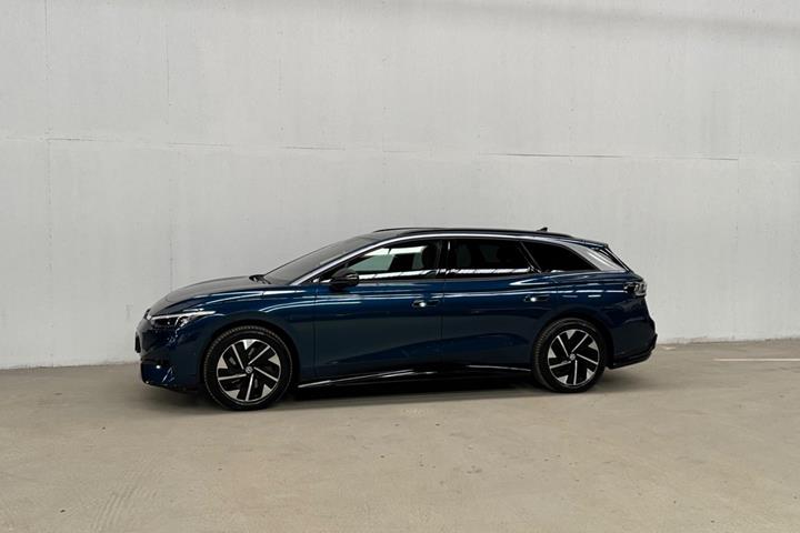 Blå VW ID.7 fra 2026