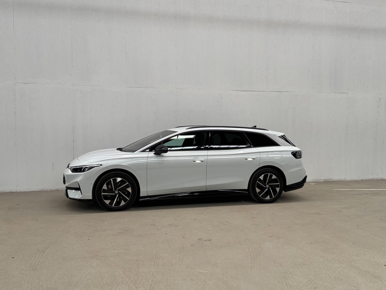 Hvid VW ID.7 fra 2026