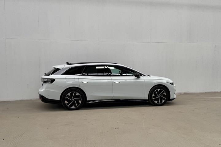 Hvid VW ID.7 fra 2026