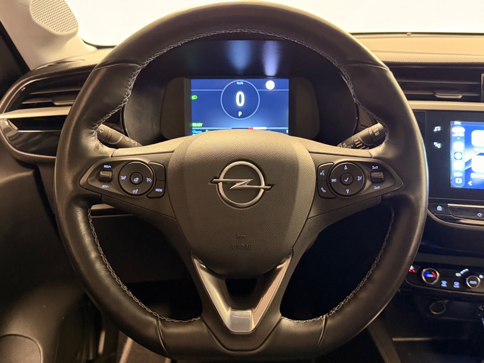Hvid Opel Corsa-e fra 2021