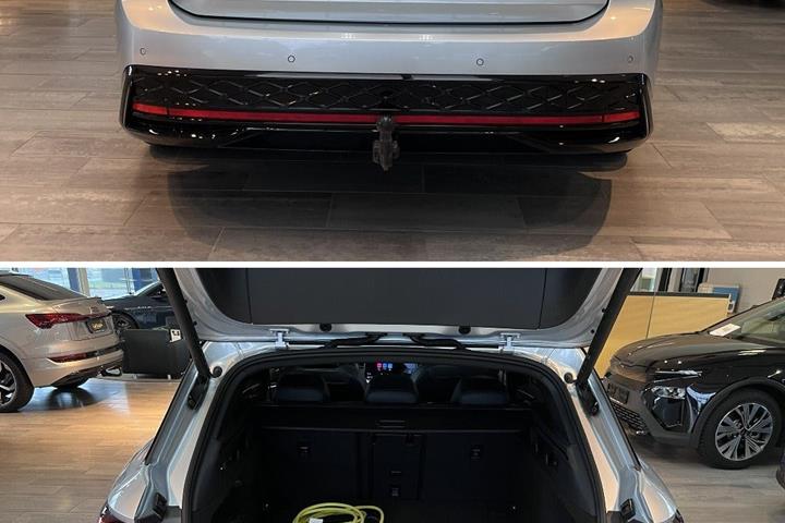 Sølv VW ID.7 fra 2026
