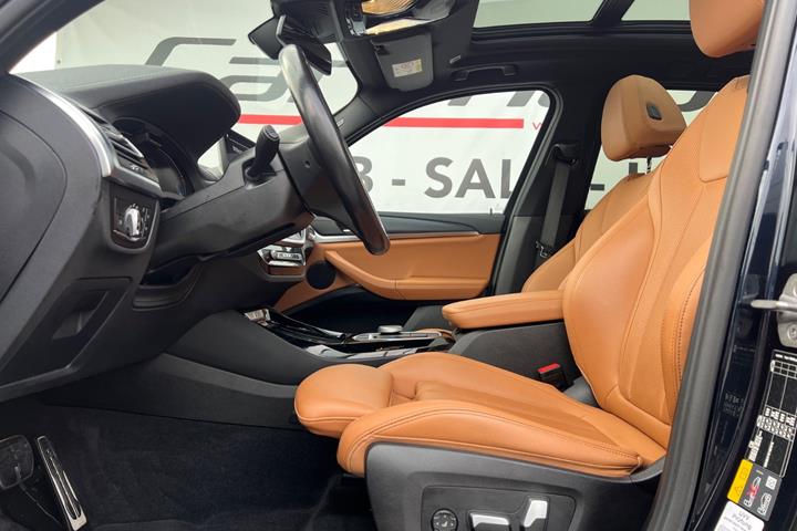 Sort BMW iX3 fra 2023