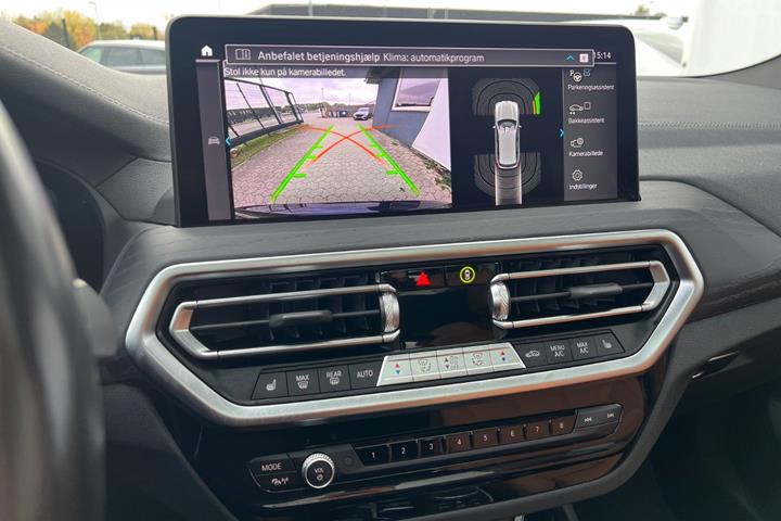 Sort BMW iX3 fra 2023