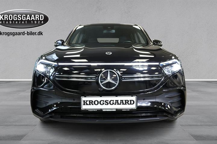 Sort Mercedes EQB250 fra 2023