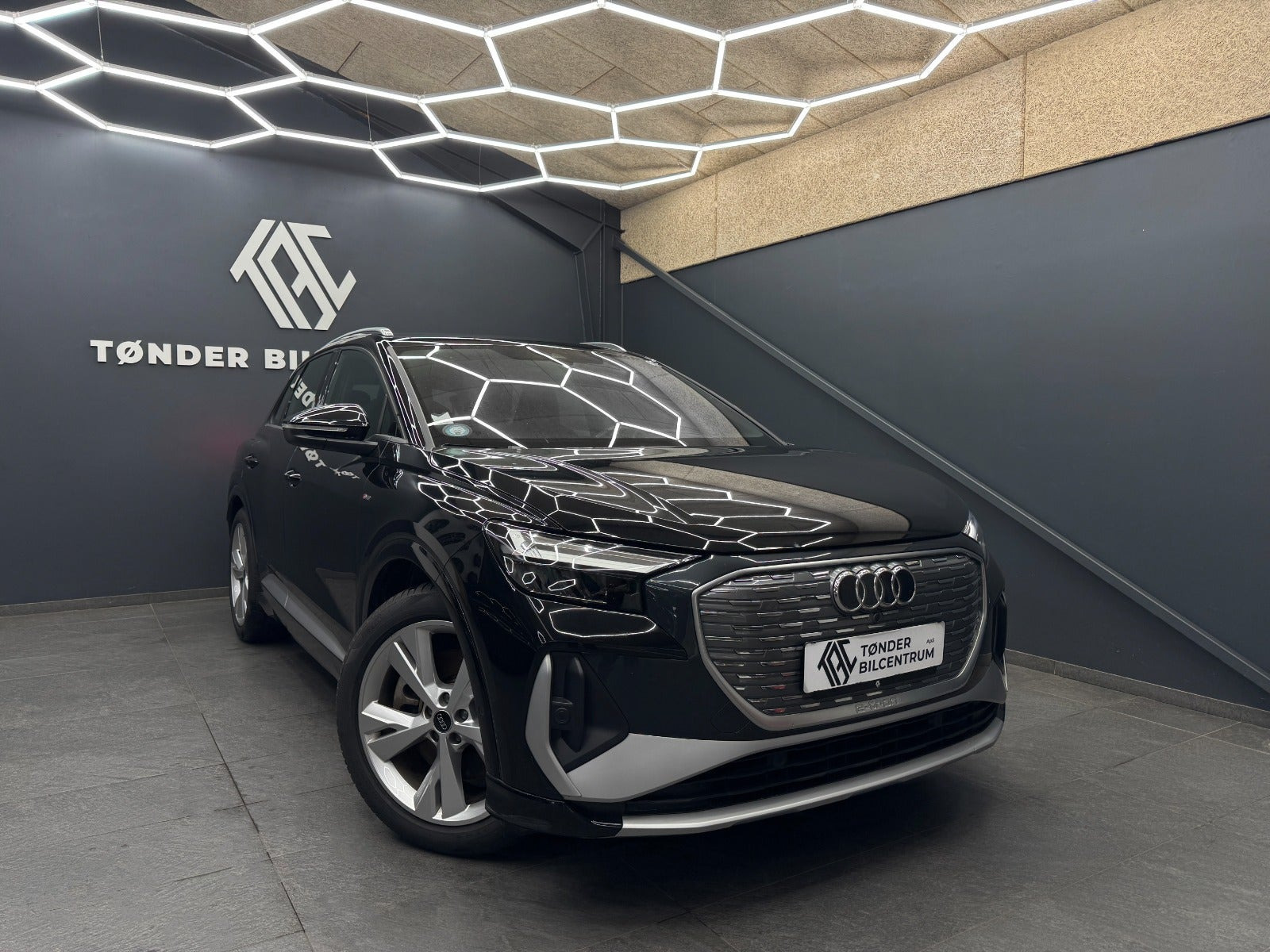 Audi Q4 e-tron 40 S-line