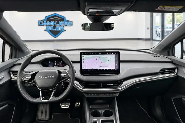Sort Skoda Enyaq fra 2026