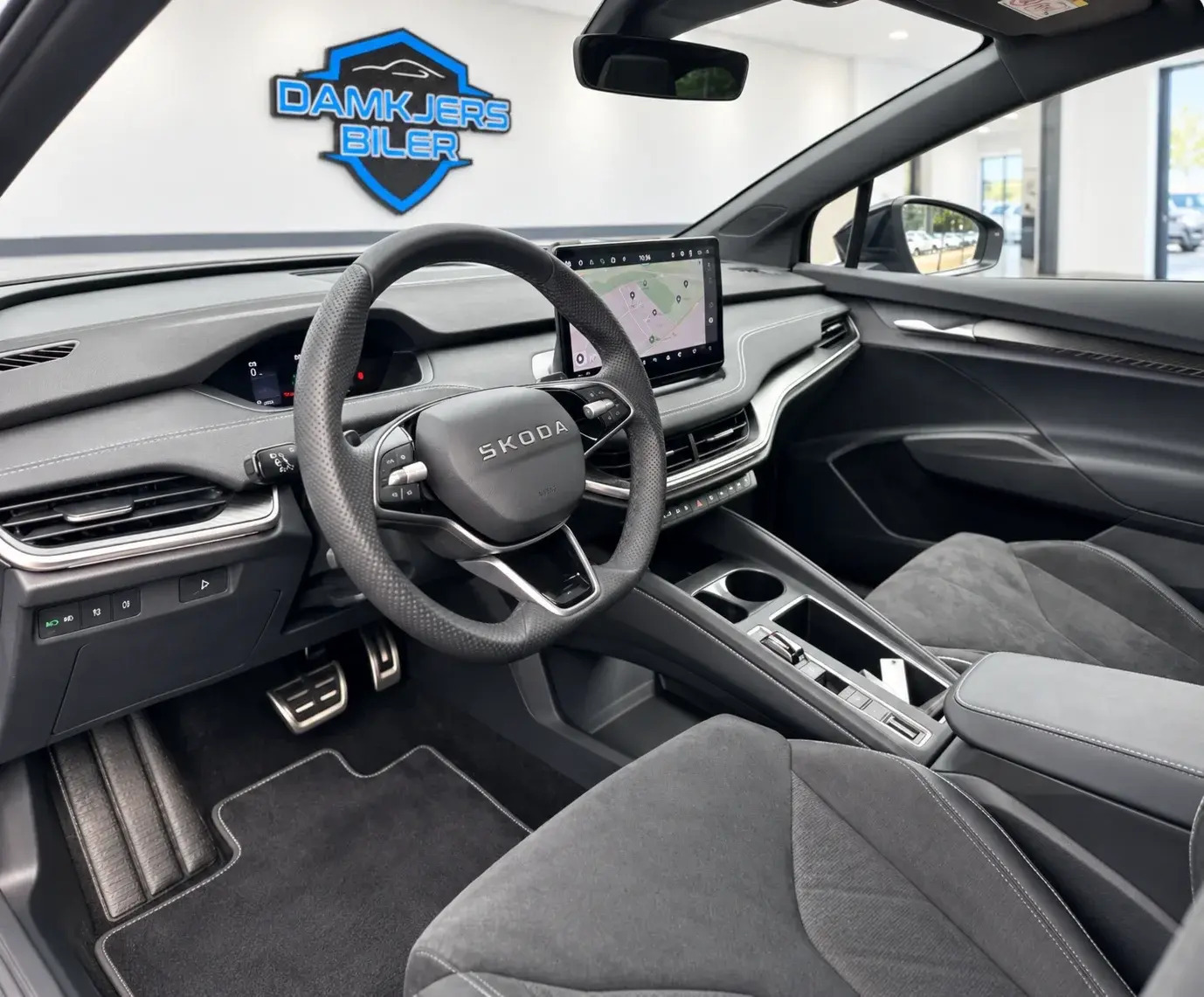Sort Skoda Enyaq fra 2026