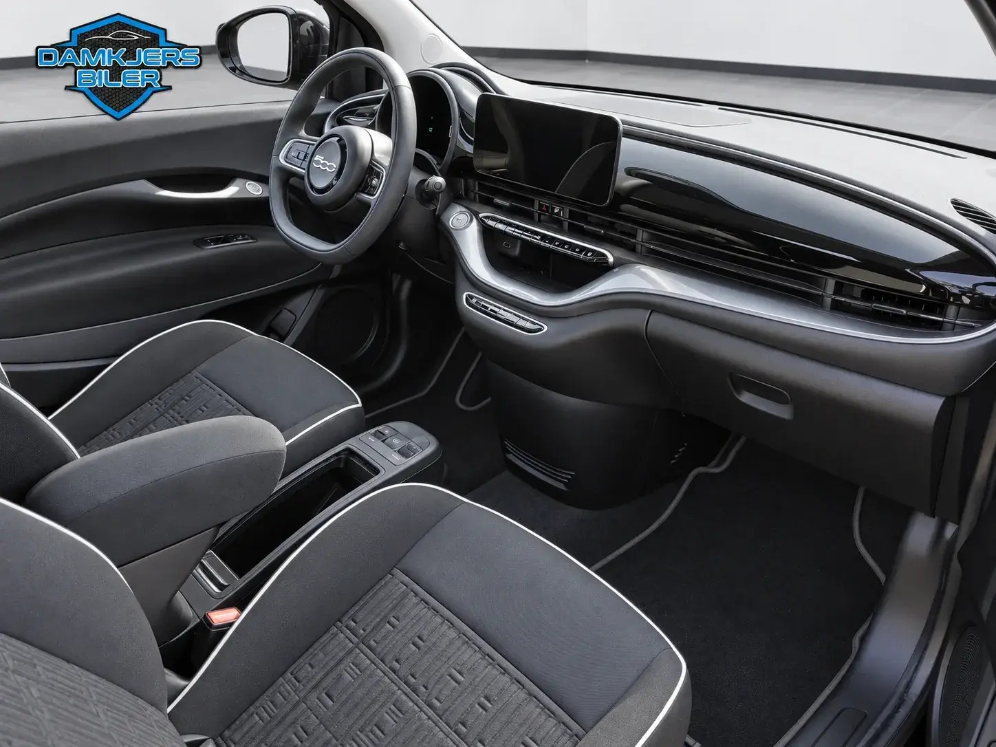 Sort Fiat 500e fra 2024
