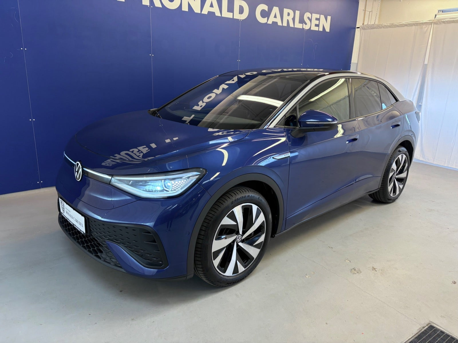Blå VW ID.5 fra 2023