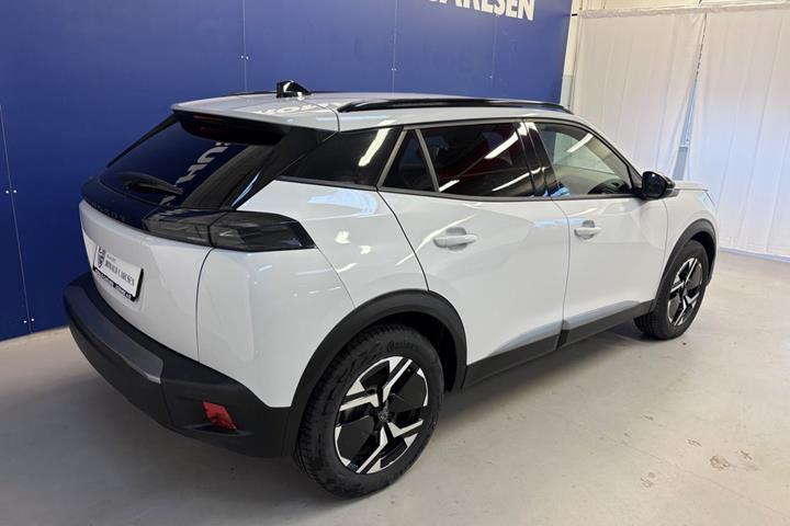 Hvid Peugeot e-2008 fra 2025