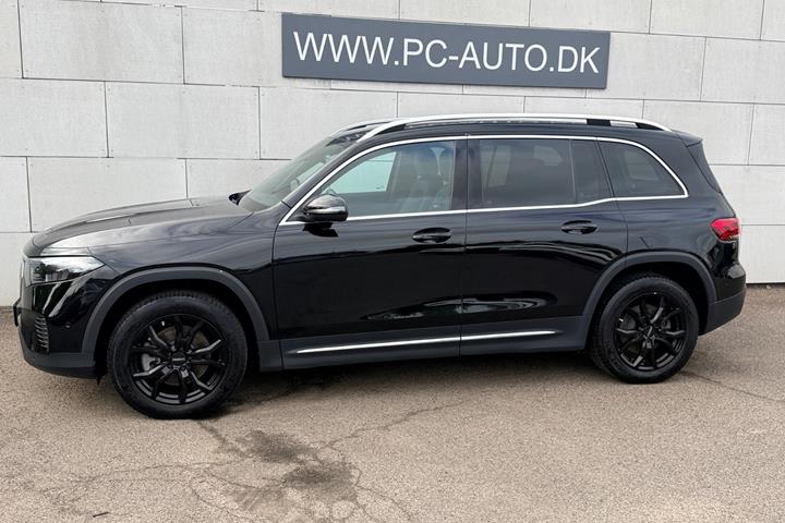 Sort Mercedes EQB300 fra 2023