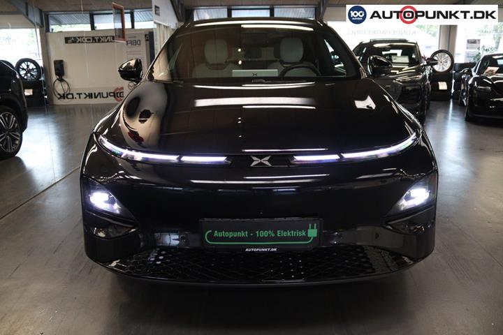 Sort Xpeng G6 fra 2024