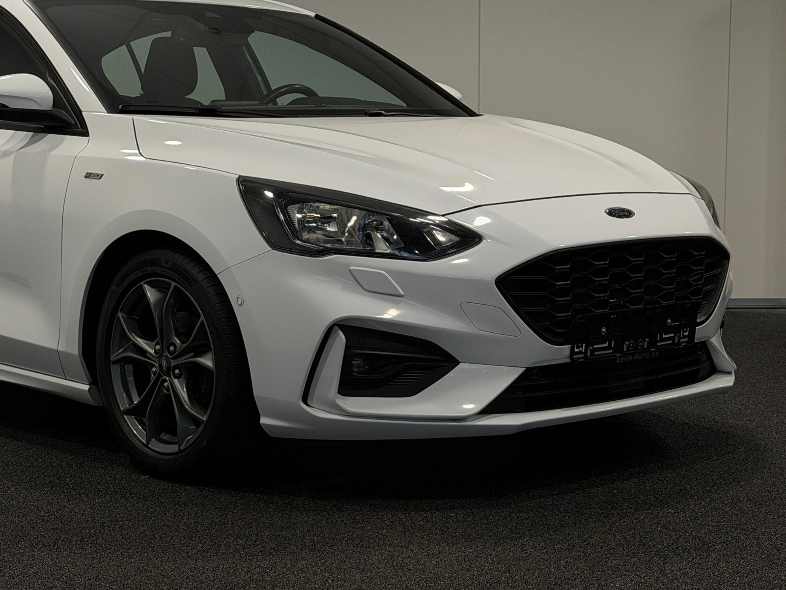 Hvid Ford Focus fra 2018