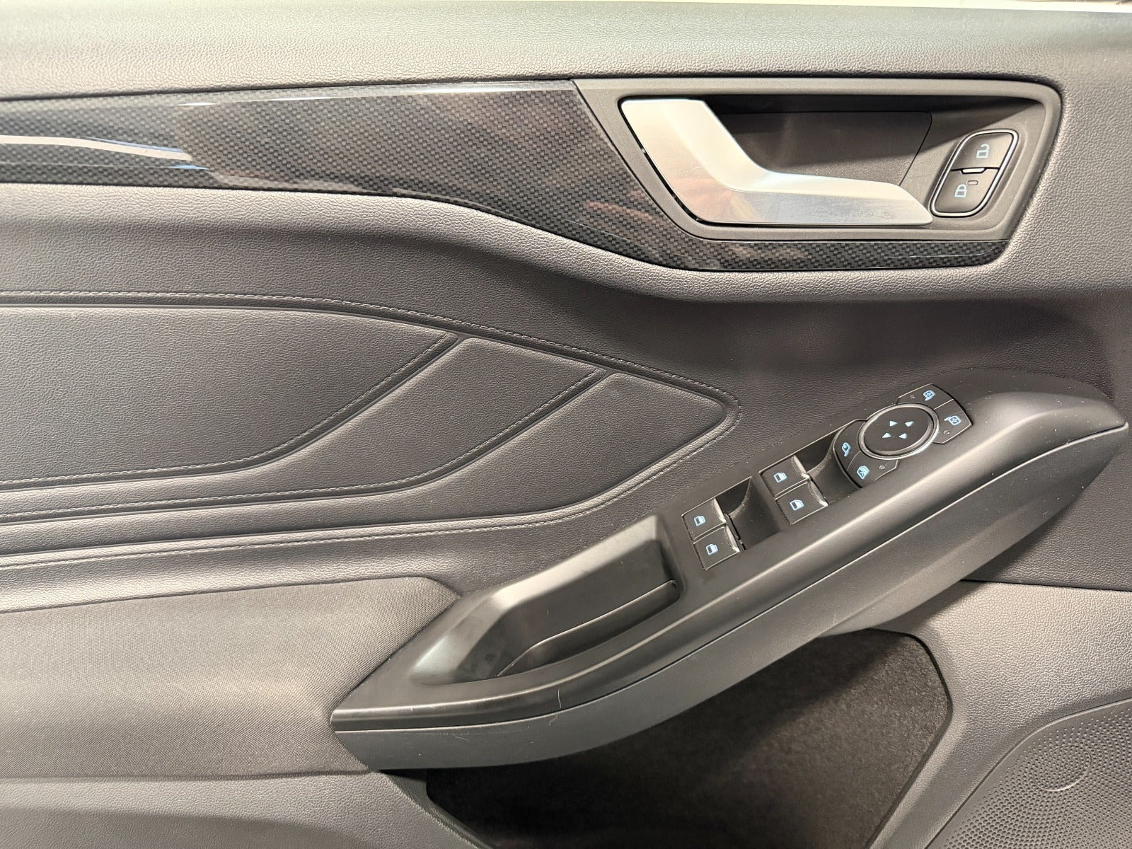Hvid Ford Focus fra 2018