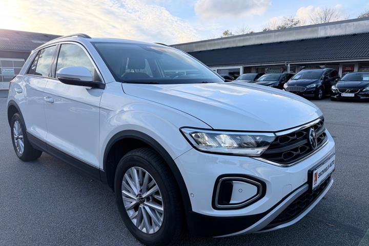 Hvid VW T-Roc fra 2023