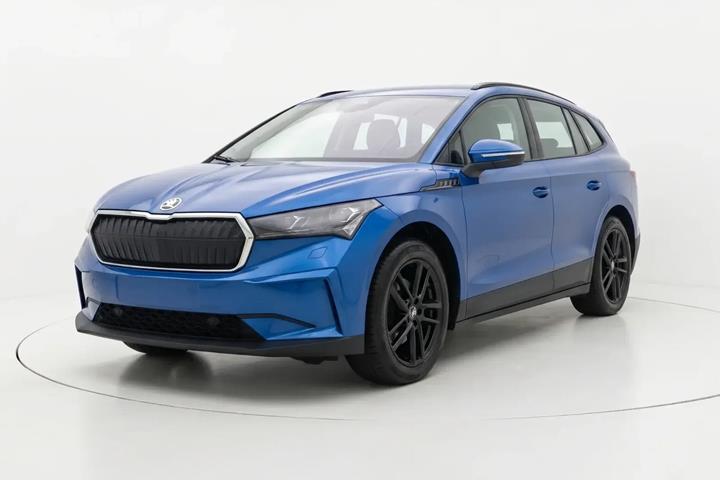 Blå Skoda Enyaq fra 2022