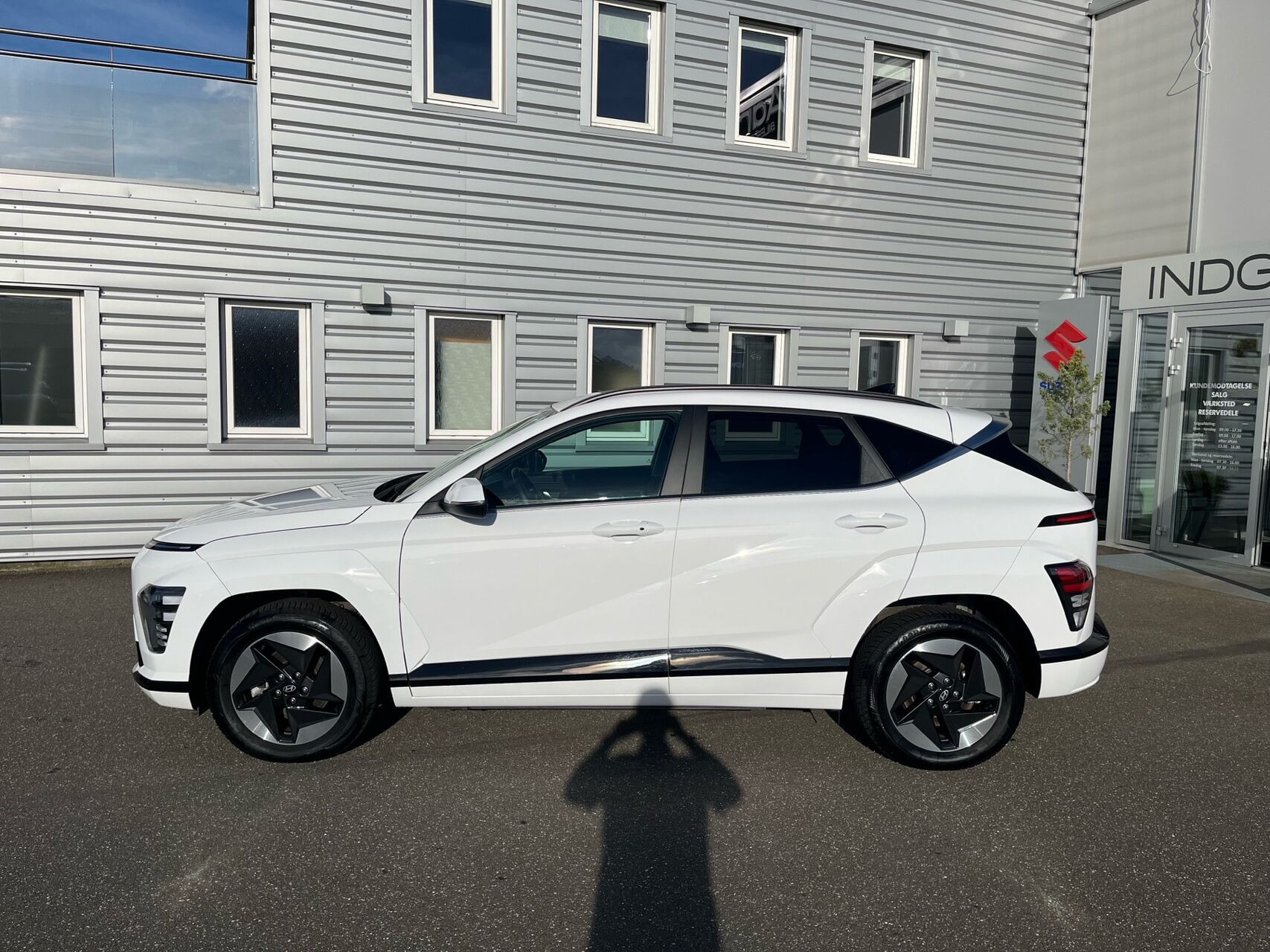Hvid Hyundai Kona fra 2024