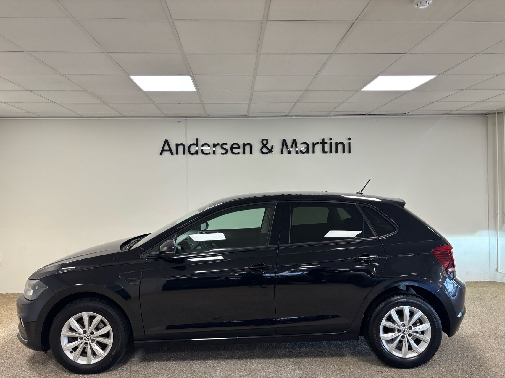 Sort VW Polo fra 2018
