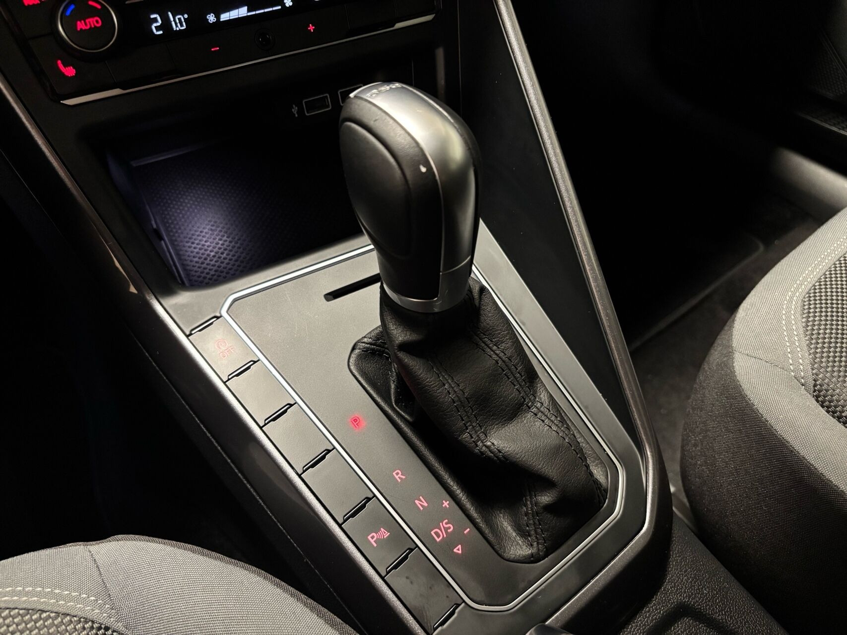 Sort VW Polo fra 2018