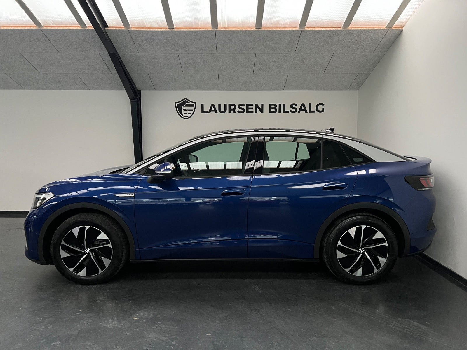 Blå VW ID.5 fra 2023