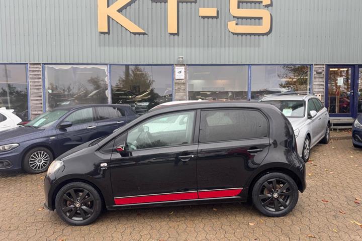 Rød Skoda Citigo fra 2013