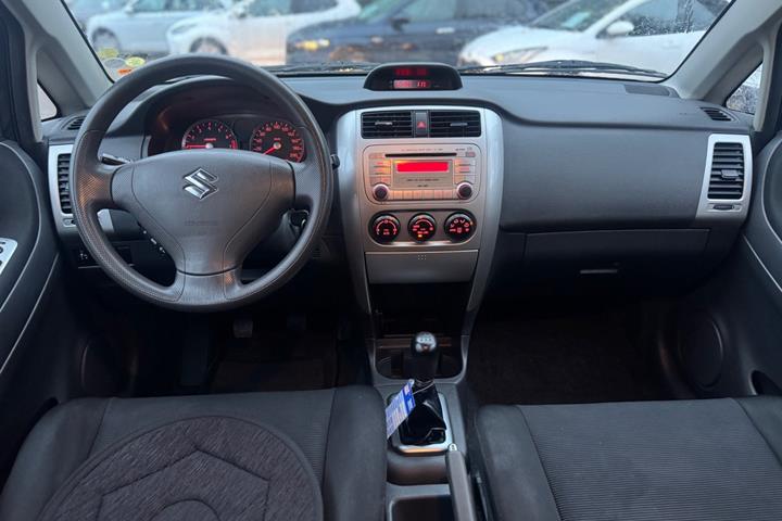 undefined Suzuki Liana fra 2005