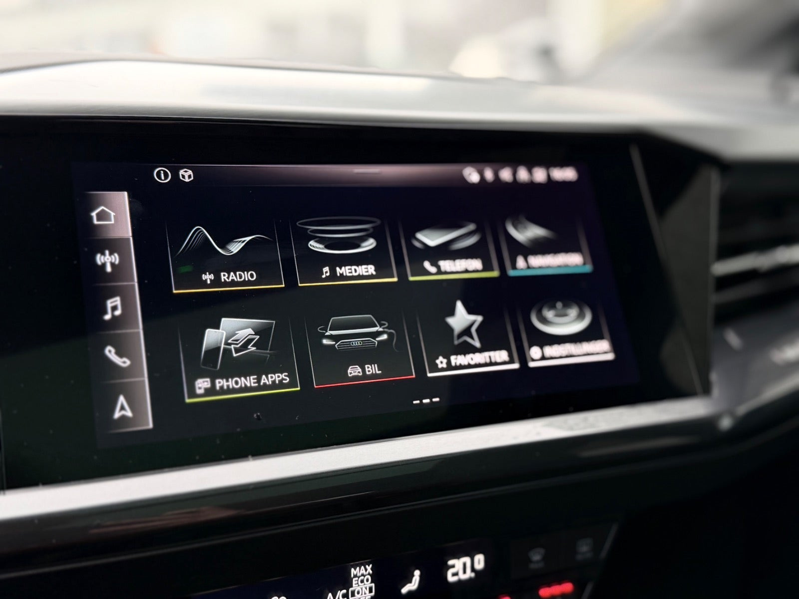 Sort Audi Q4 e-tron fra 2022