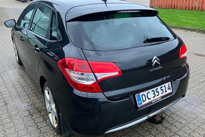 Sort Citroën C4 fra 2014