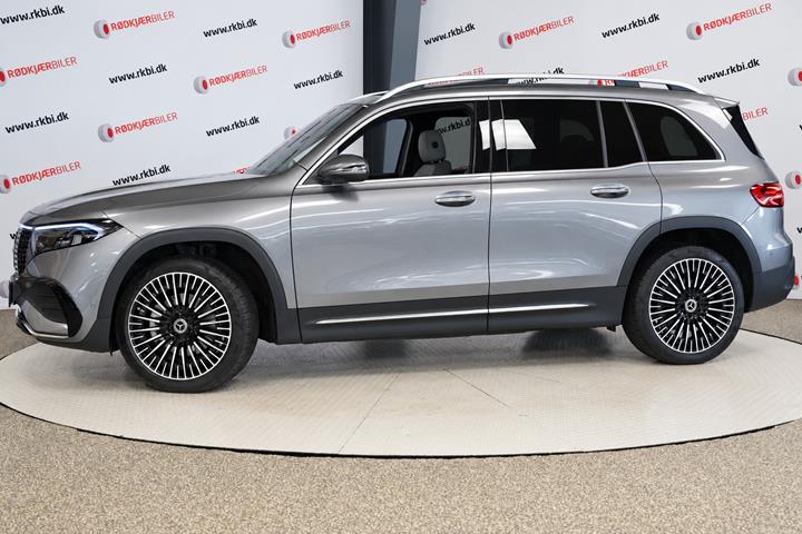 Grå Mercedes EQB250+ fra 2025