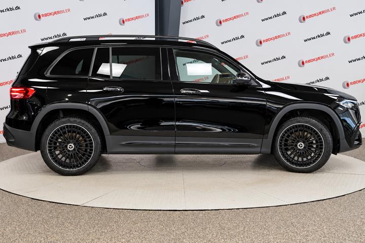 Sort Mercedes EQB250+ fra 2025
