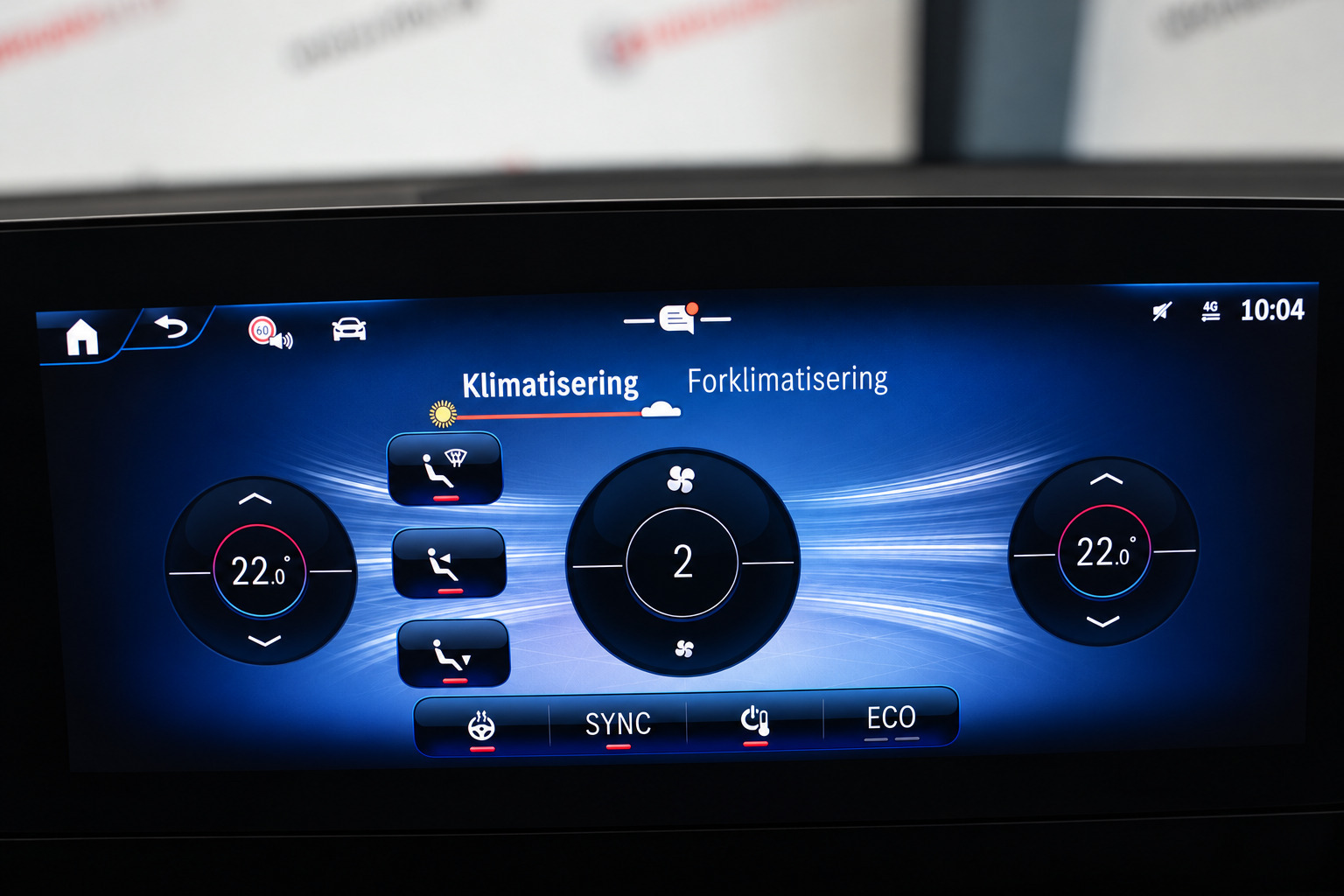 Sort Mercedes EQB250+ fra 2025
