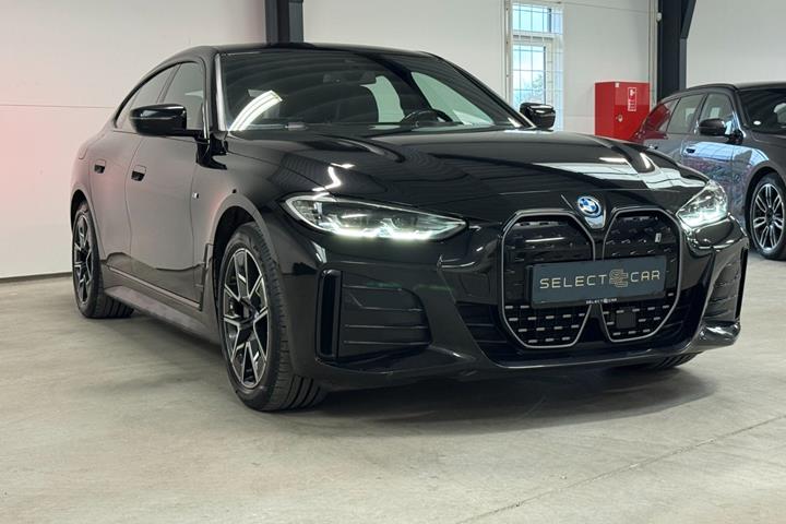 Sort BMW i4 fra 2022