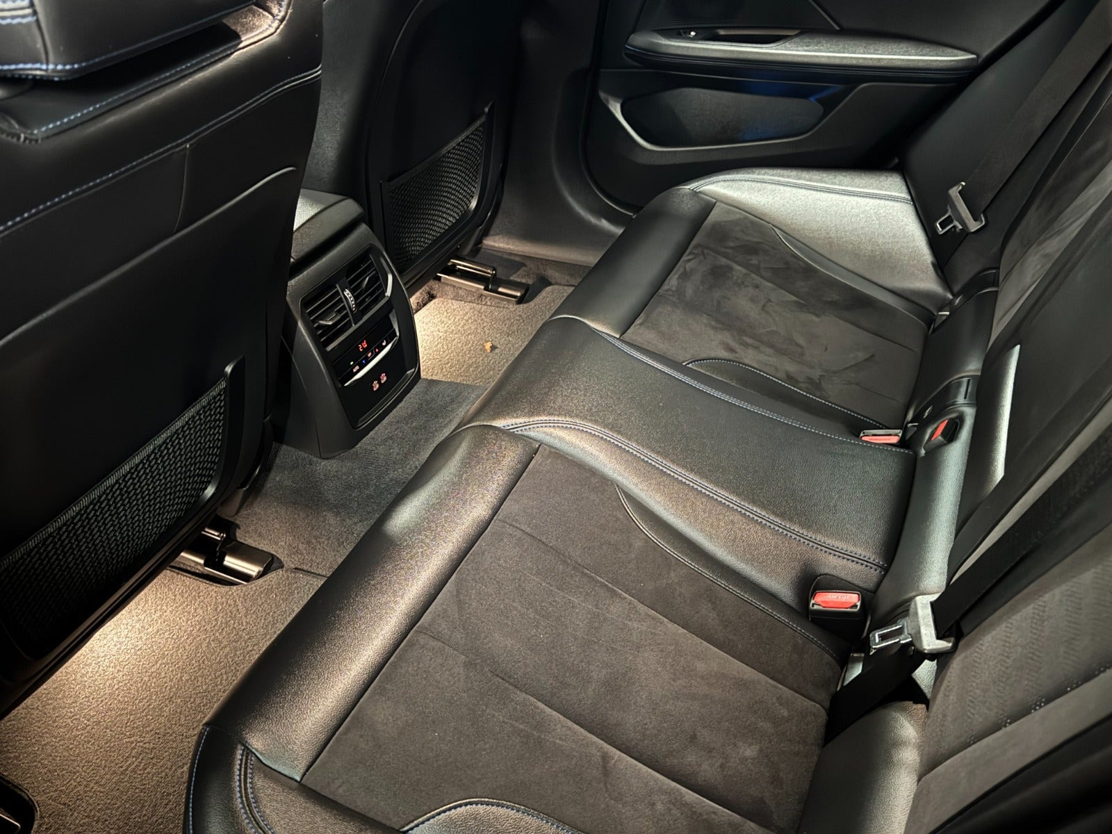 Sort BMW i4 fra 2022