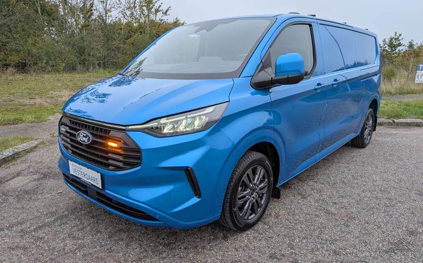 Ford Transit Custom 300 L2 2,0 EcoBlue Limited aut.
