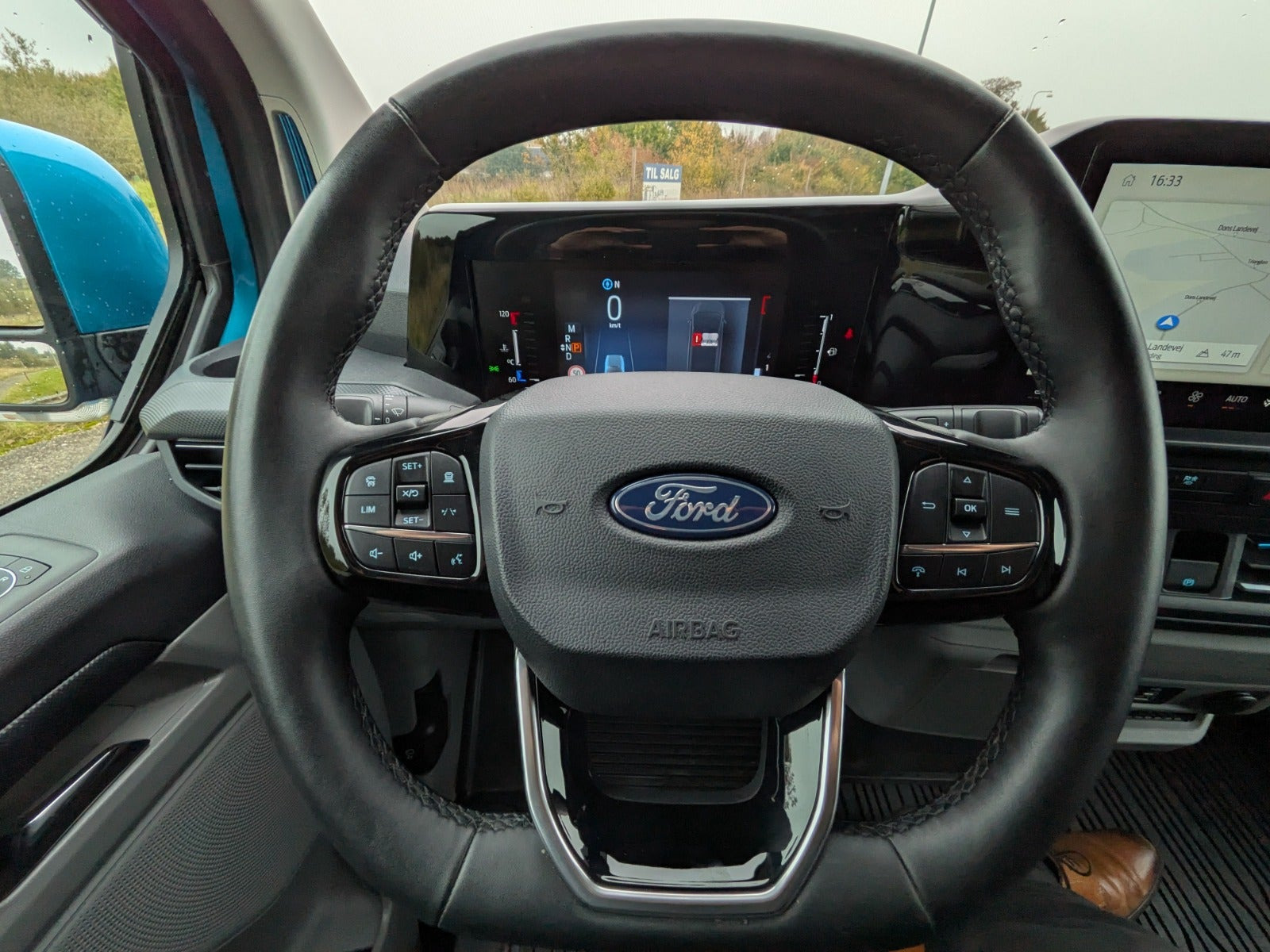 Blå Ford Transit Custom 300 L2 fra 2024