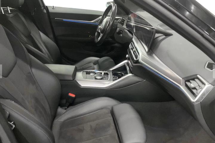 Sort BMW i4 fra 2024