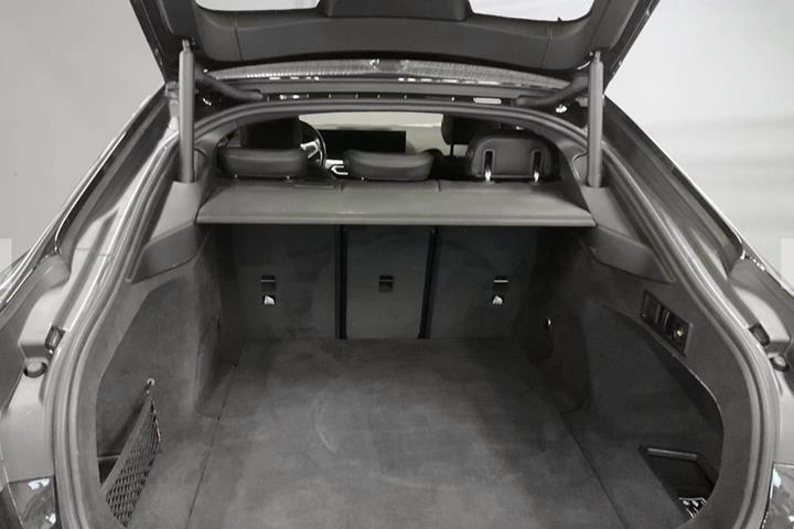 Sort BMW i4 fra 2024