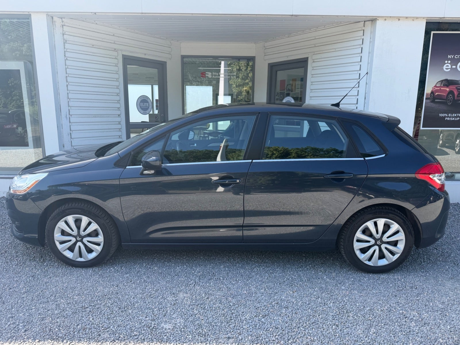 Blå Citroën C4 fra 2014