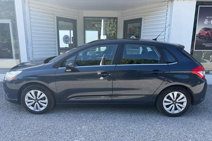 Blå Citroën C4 fra 2014