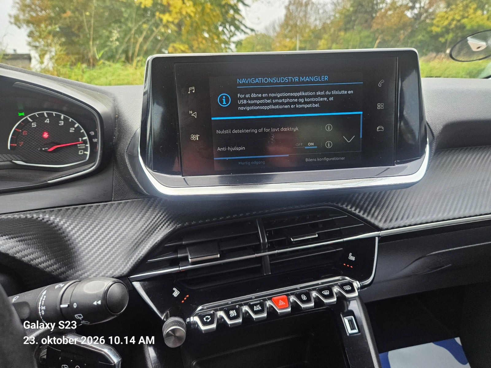 undefined Peugeot 208 fra 2020