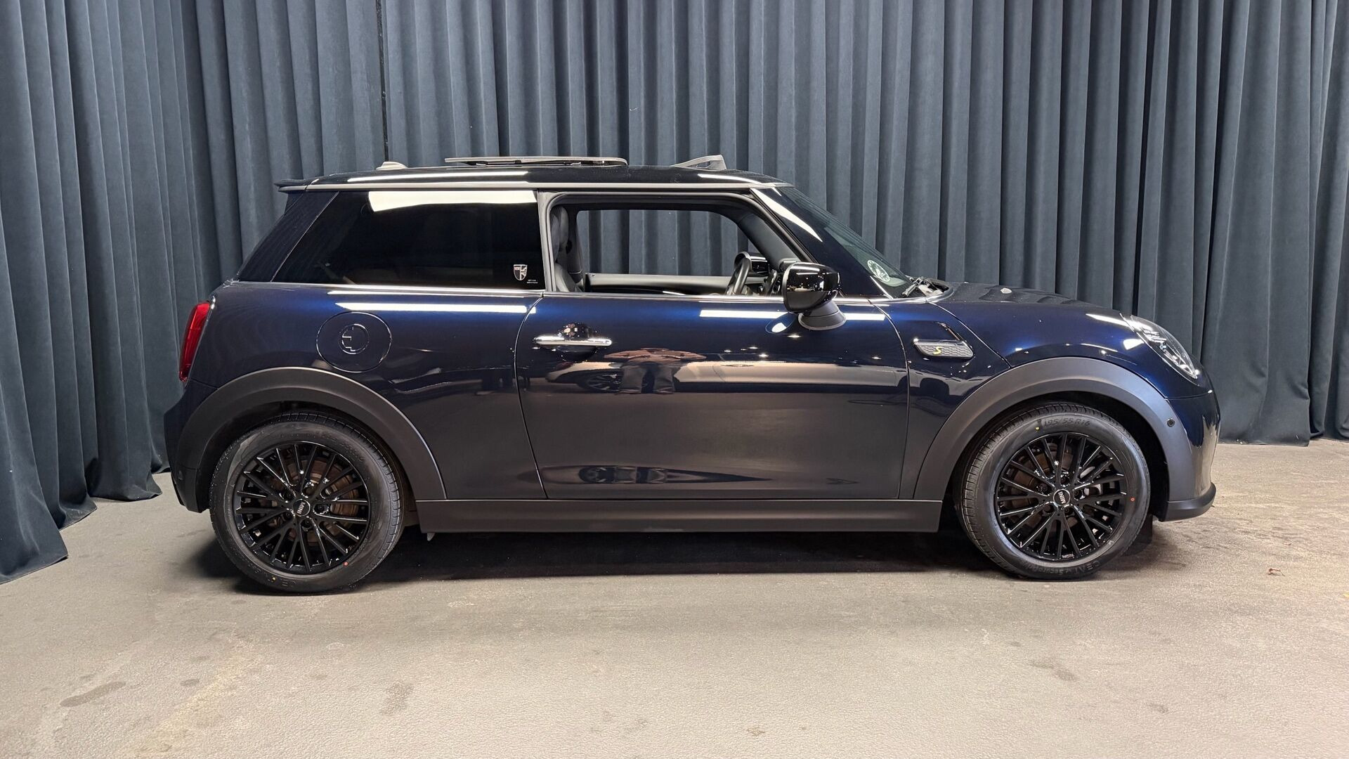 Sort Mini Cooper fra 2021
